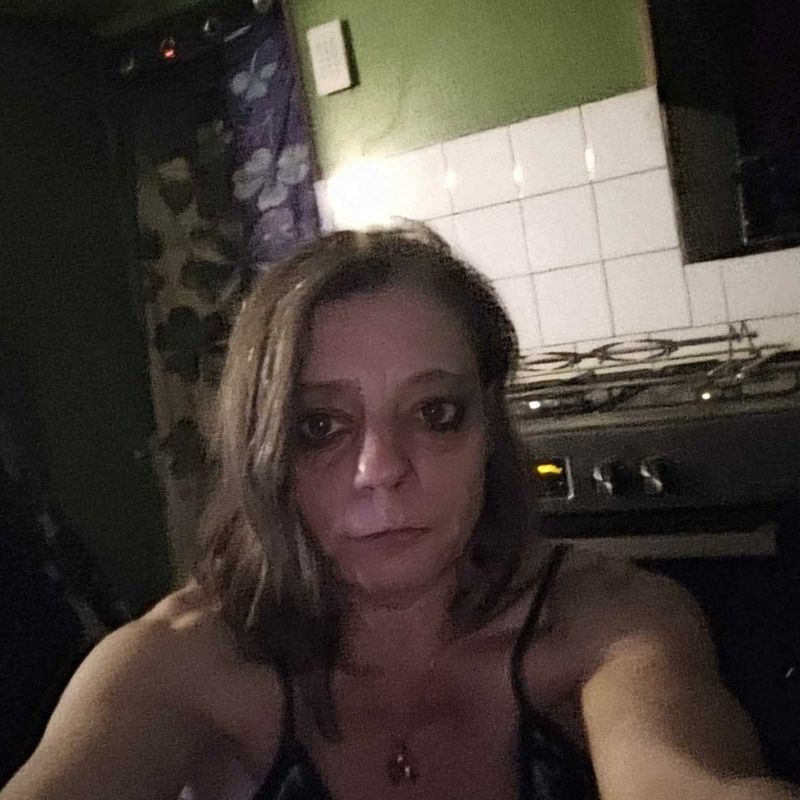 Laetitia, 46