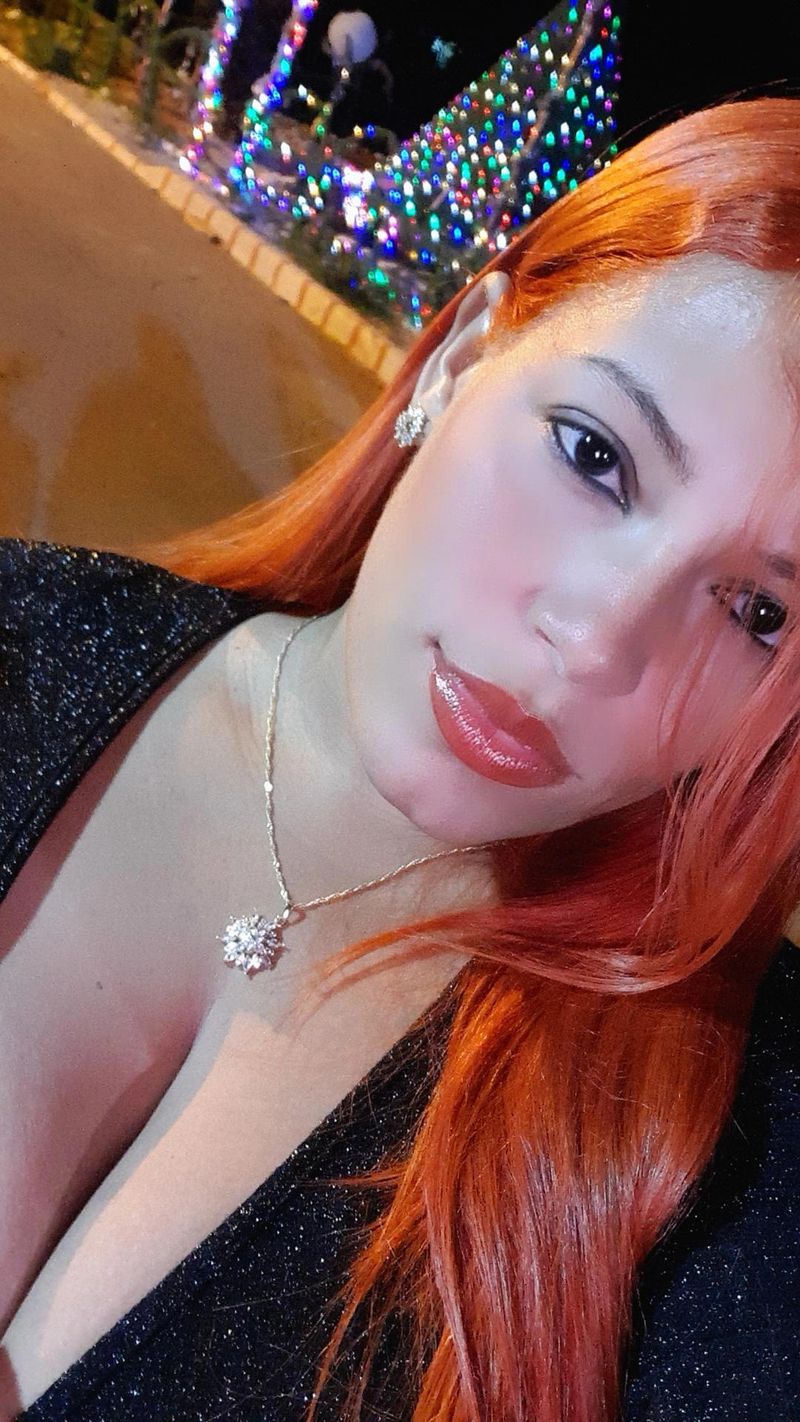 Dianny, 30