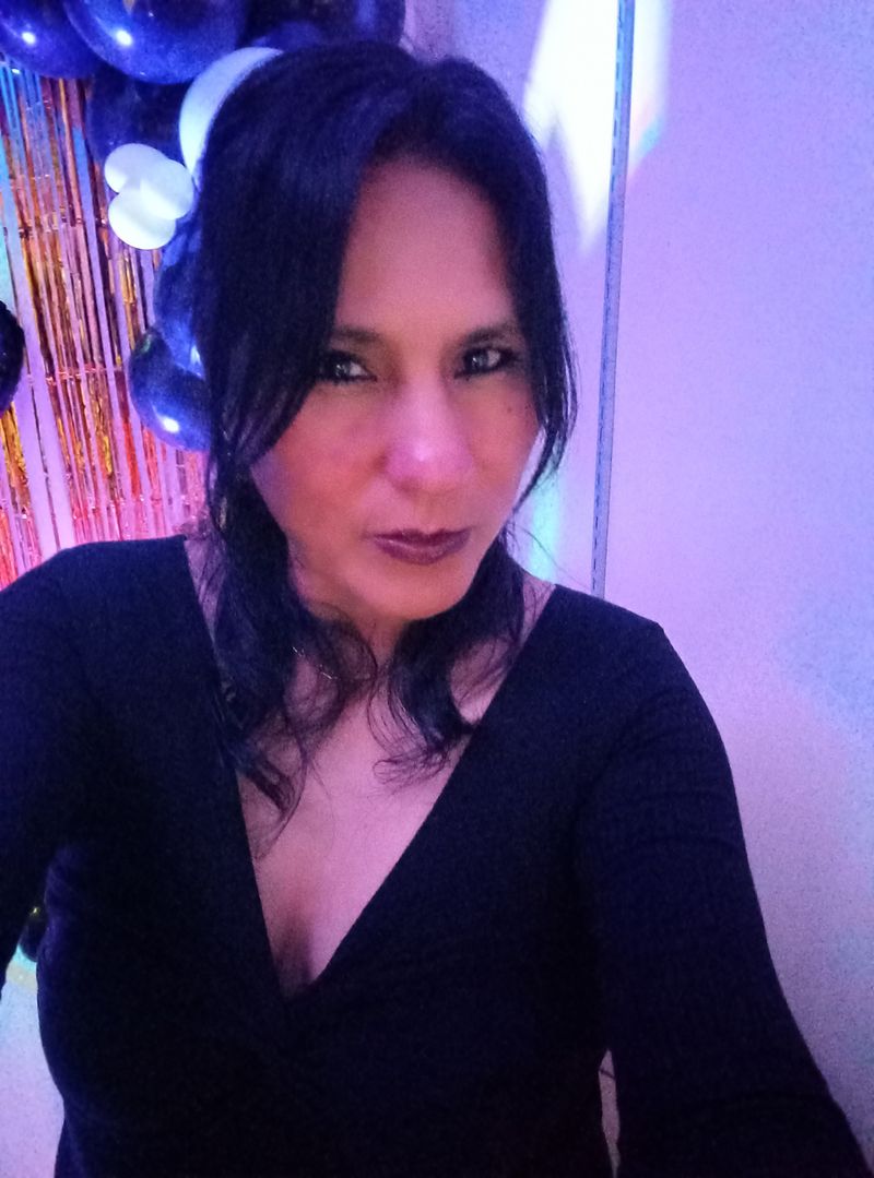 Maritza, 45