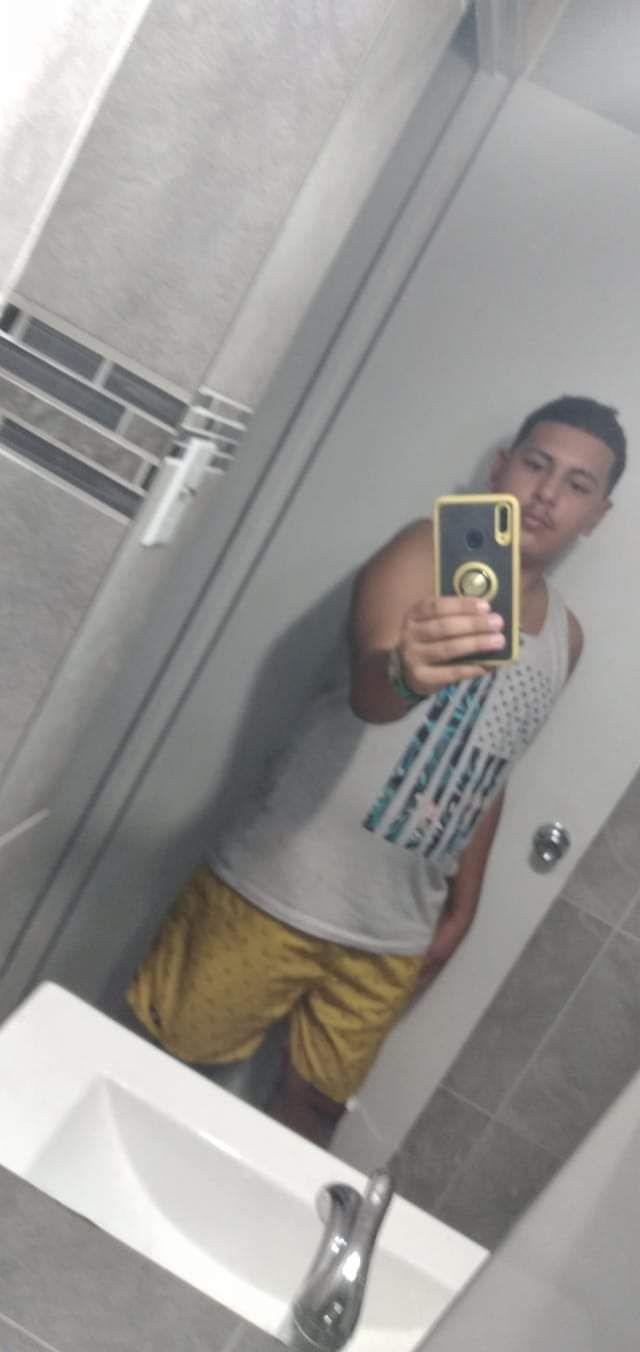 Janluis, 20