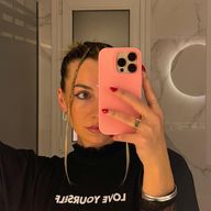 Mili, 29