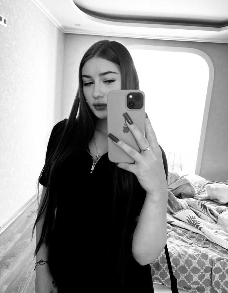 Диана, 19