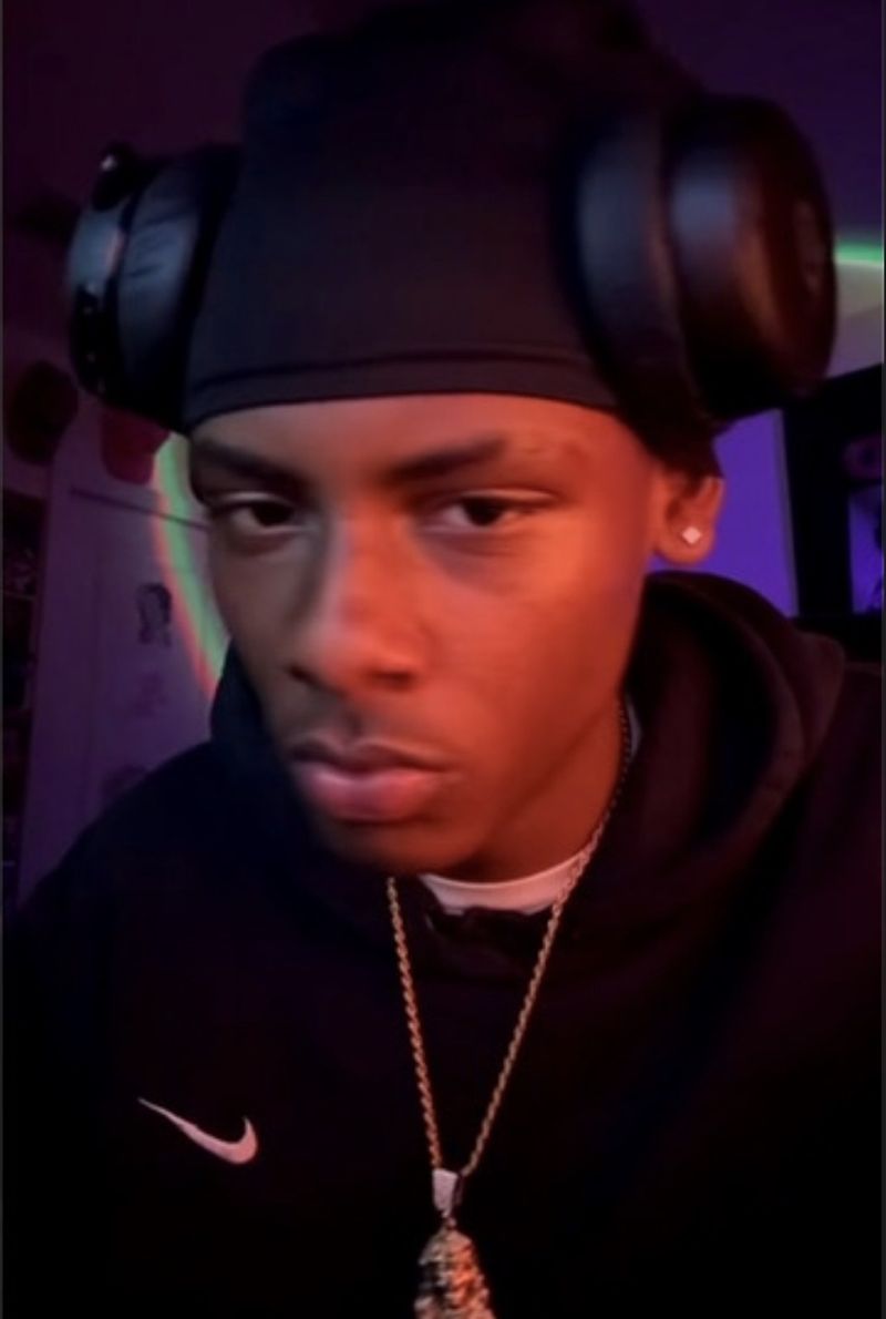 Jay, 24