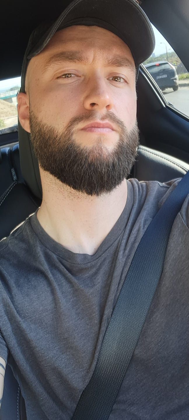 Filip, 32