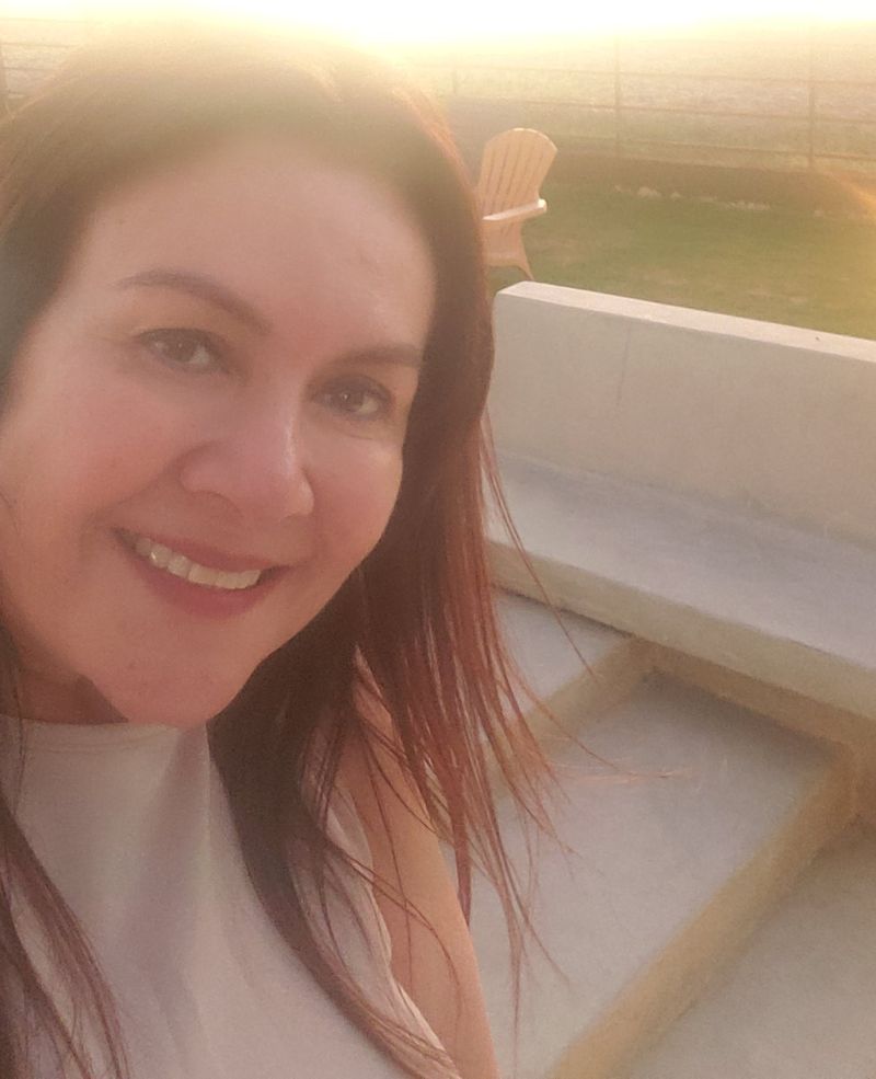 Lisett Flores, 53