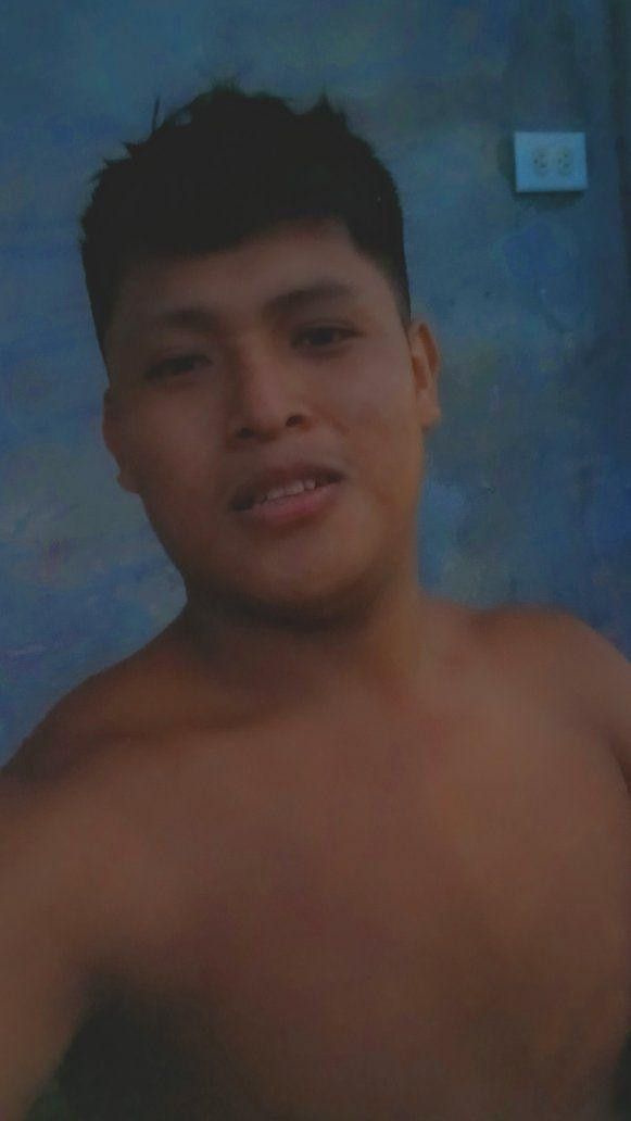 Arnold, 22