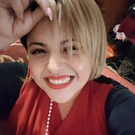 Claudia, 39