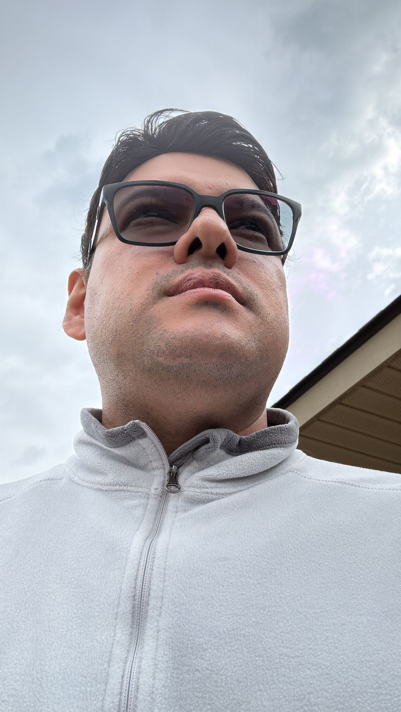 Juan, 40