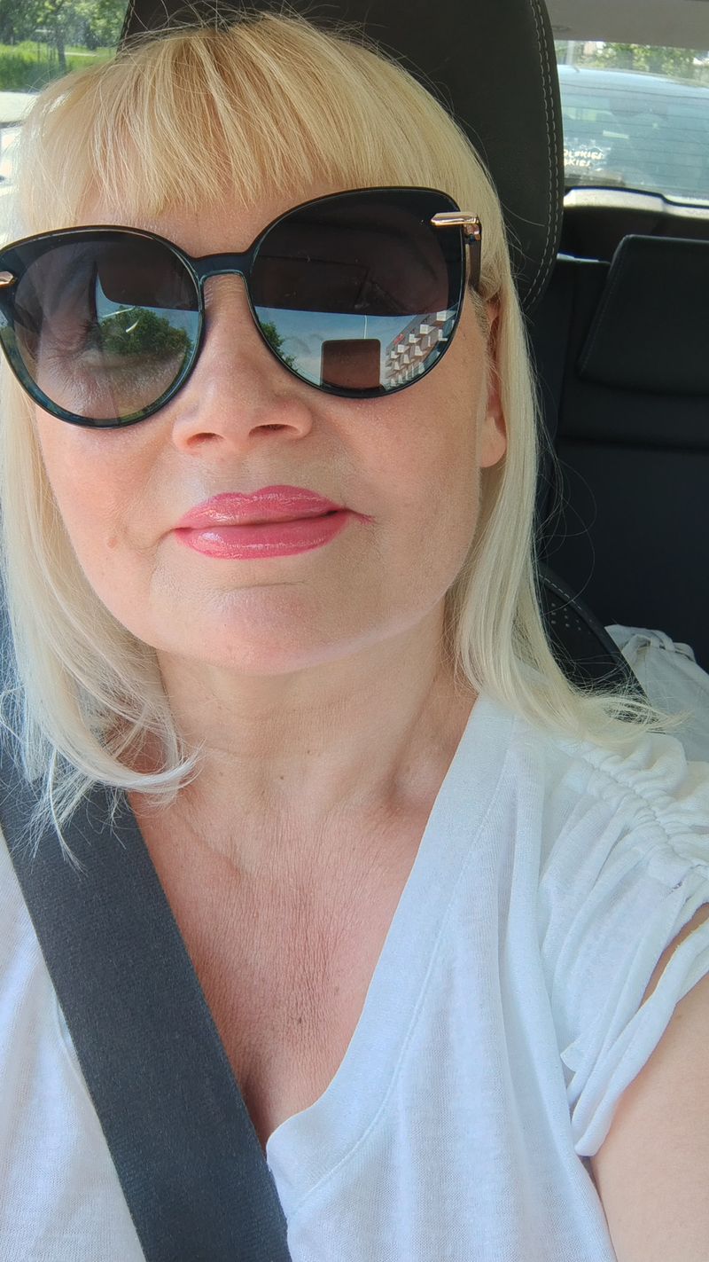 Beata, 55