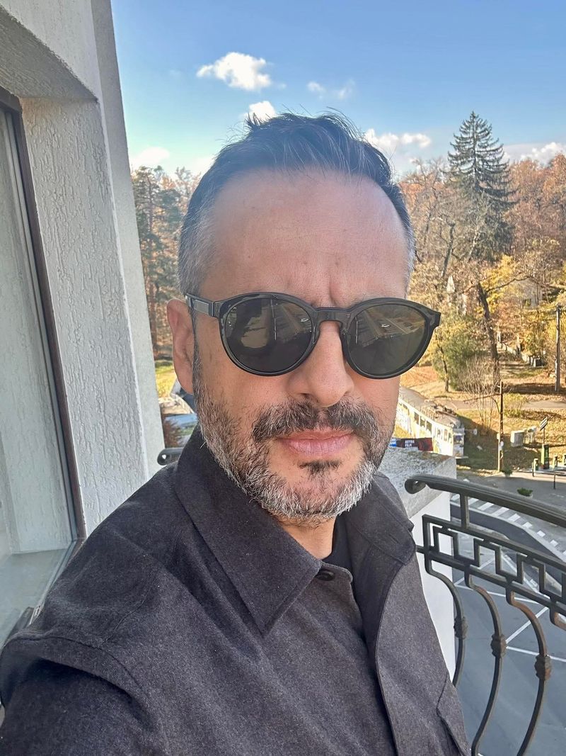 Silvas, 55