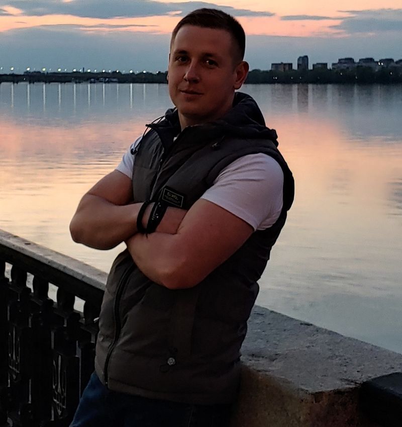 Сергій, 29