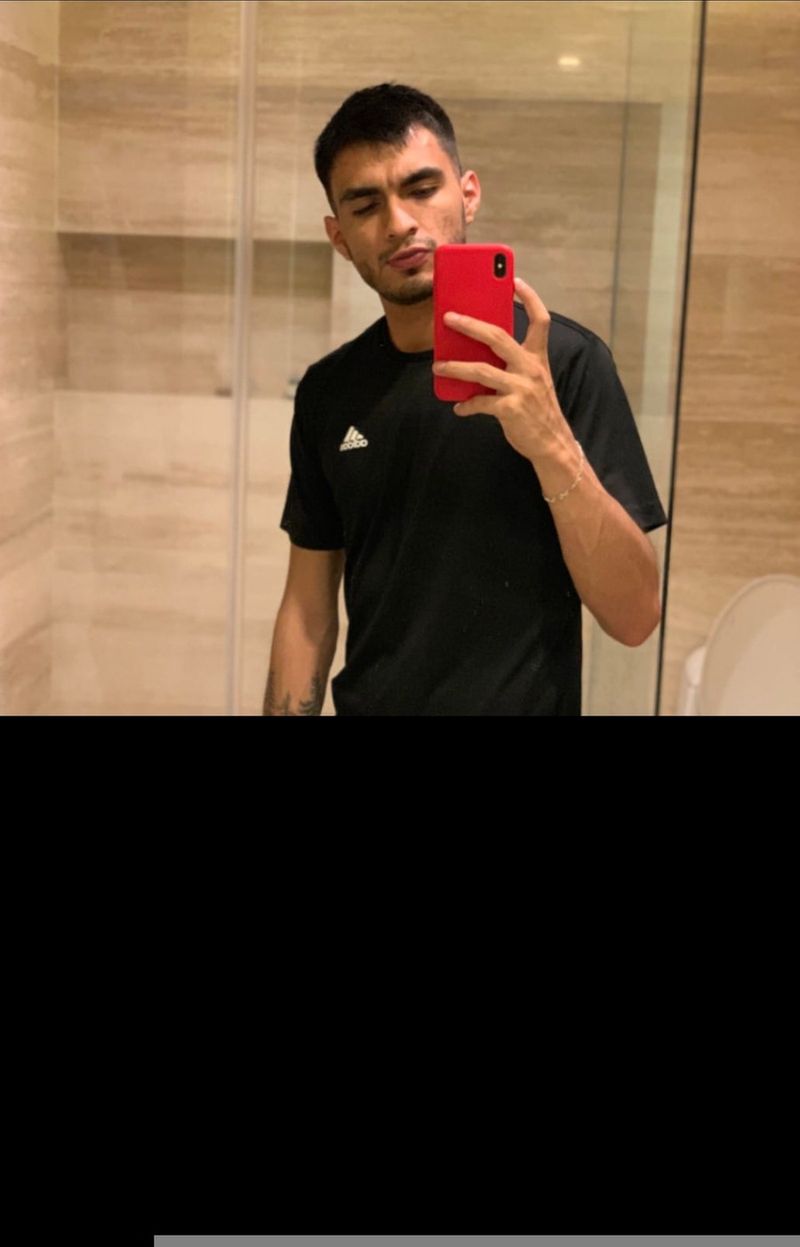 Camilo, 28