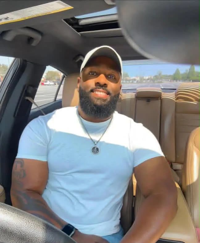 Vegas David, 43