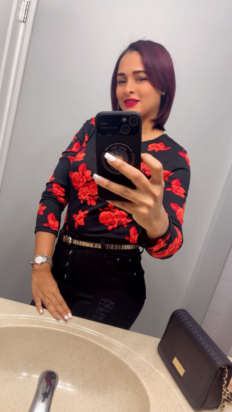 Margarita, 35