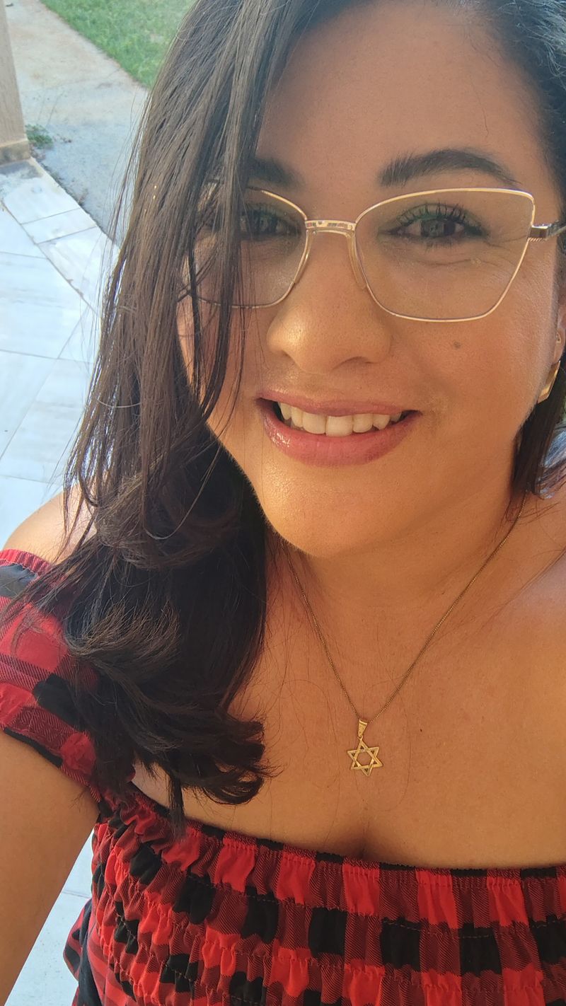 Paloma, 43