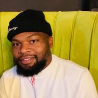 Nzuzo, 29