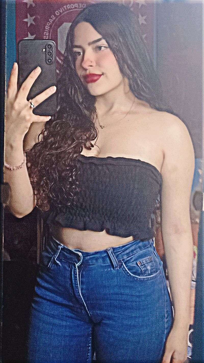 Marina, 19