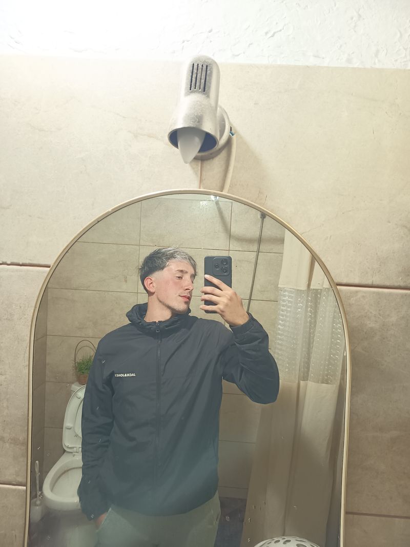 Agustín, 20