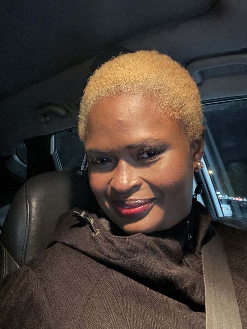 Valérie, 32