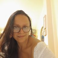 Gina, 48