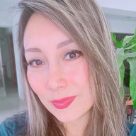 Zoi Calderon, 48