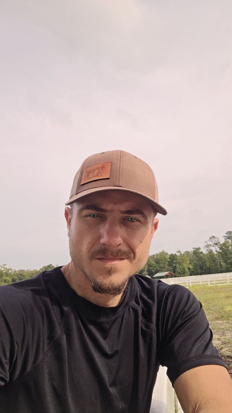 Niko, 36