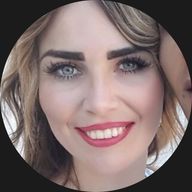 Вікторія, 27