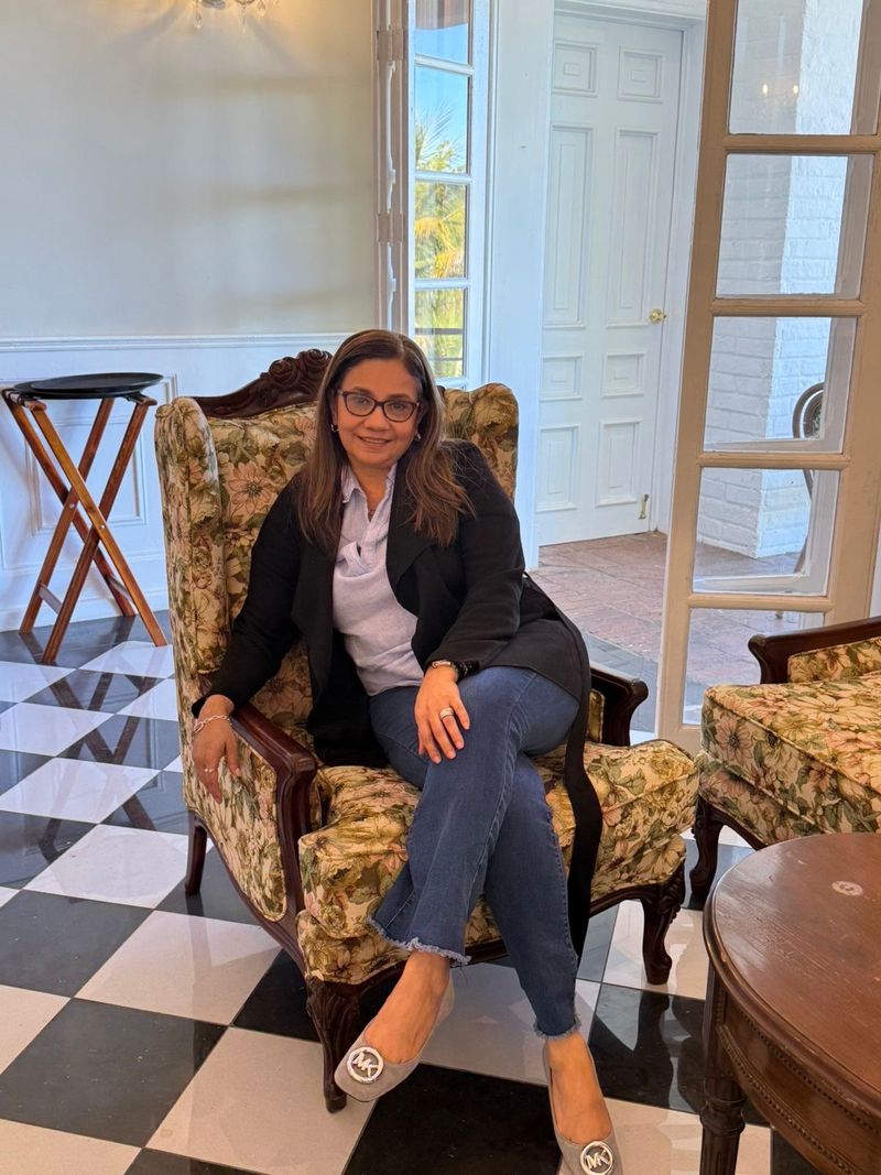 Aida, 52