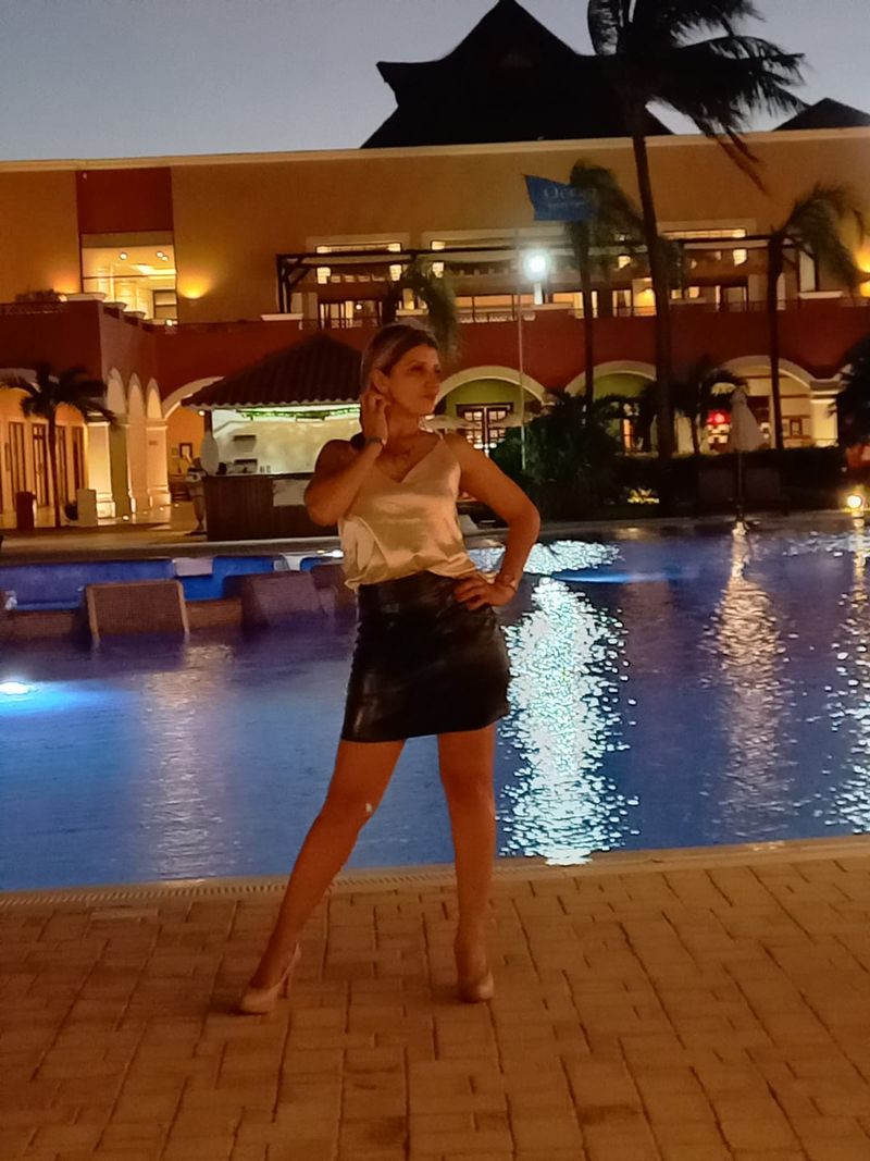 Mery, 46