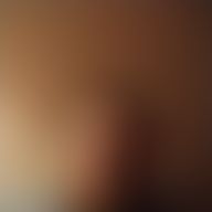 Artur, 33