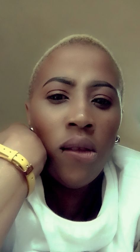 Palesa, 36