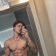 Littlenickd, 24
