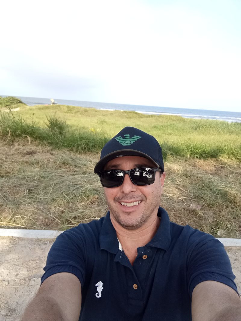 Souza, 50