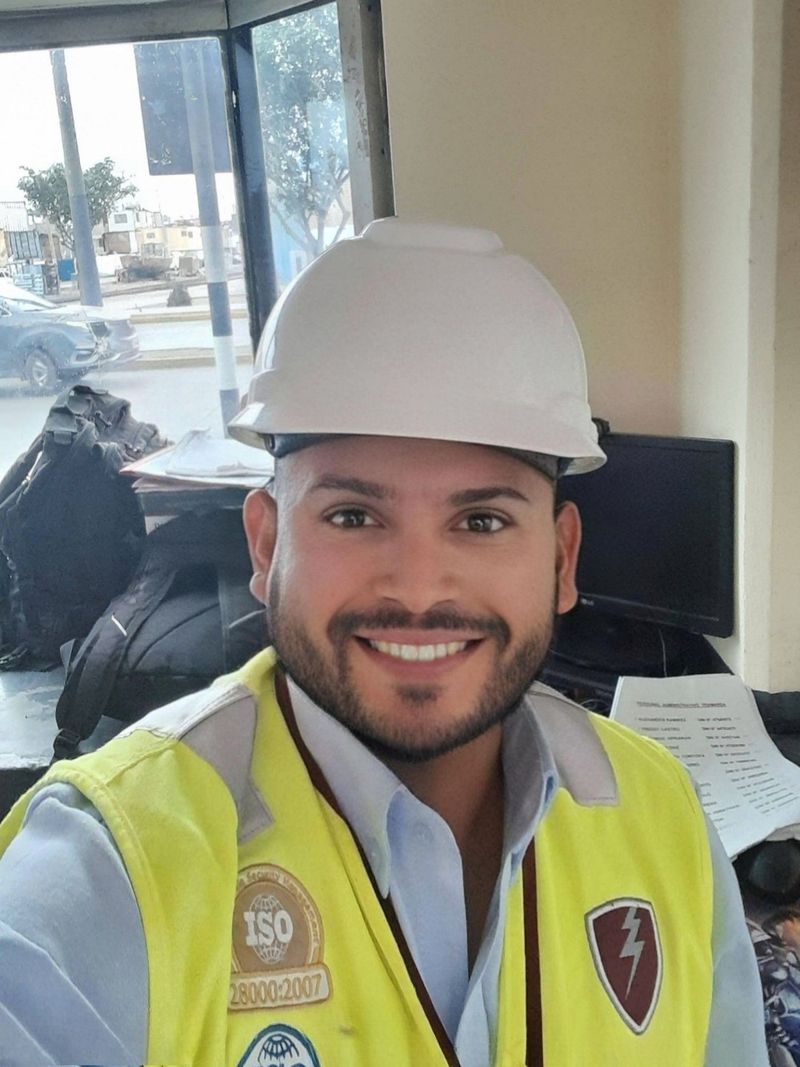 Juan Carlos, 41