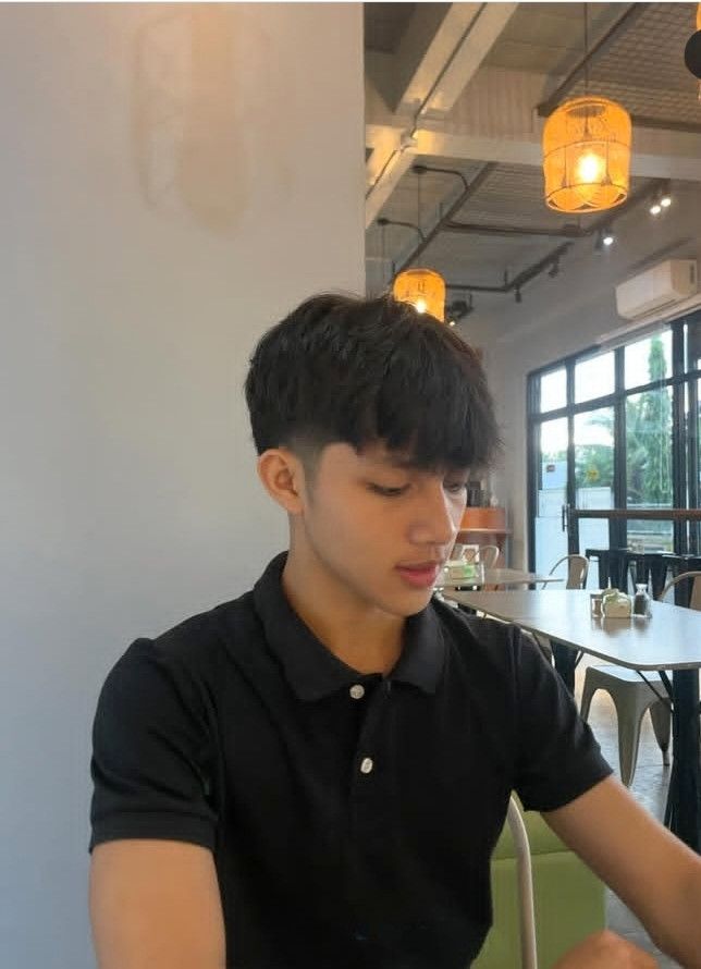 Christian, 22