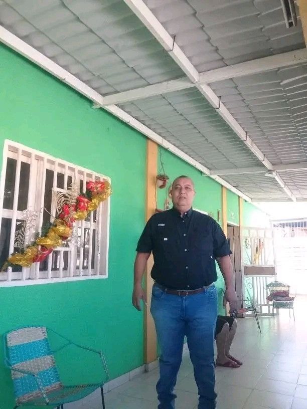 Jhonny José, 49