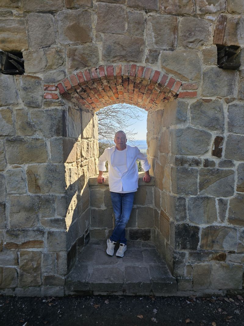 Andrzej, 51