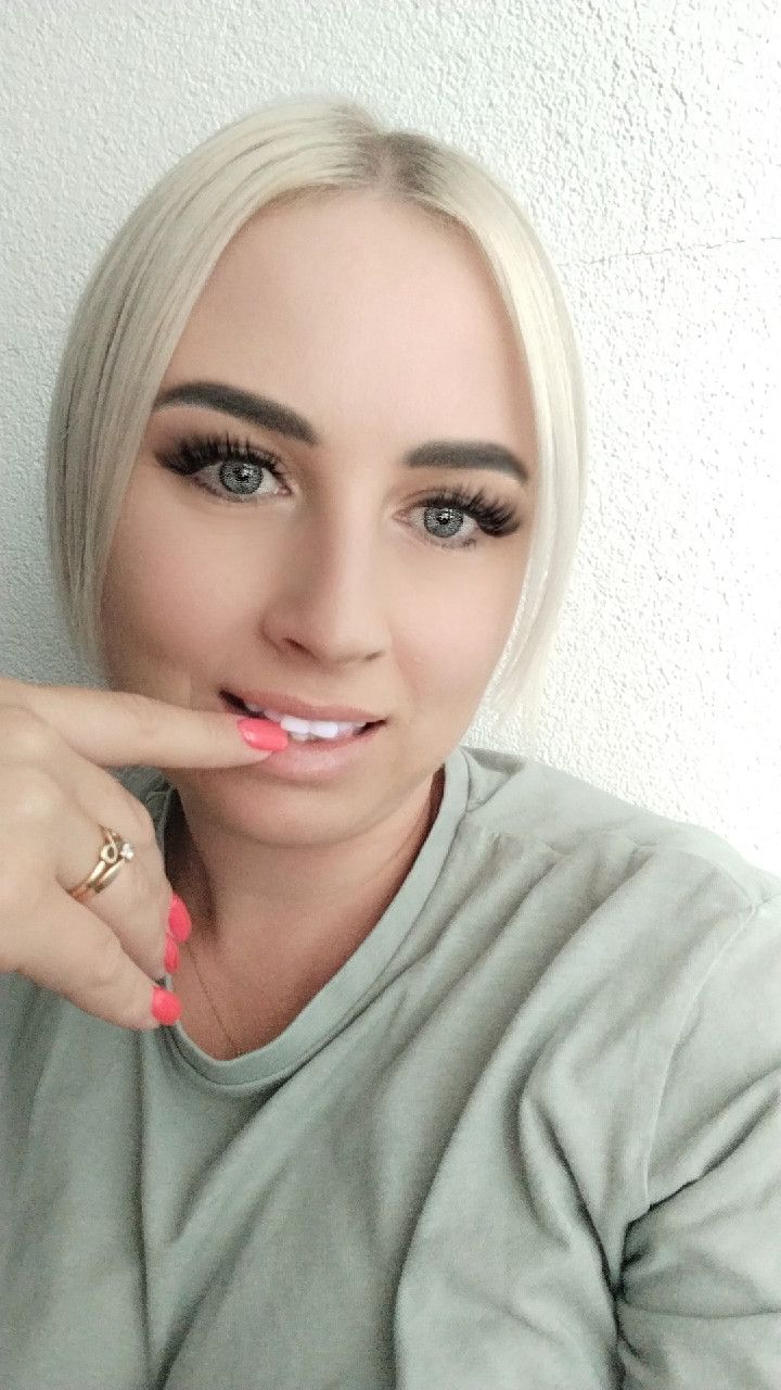 Joanna, 36