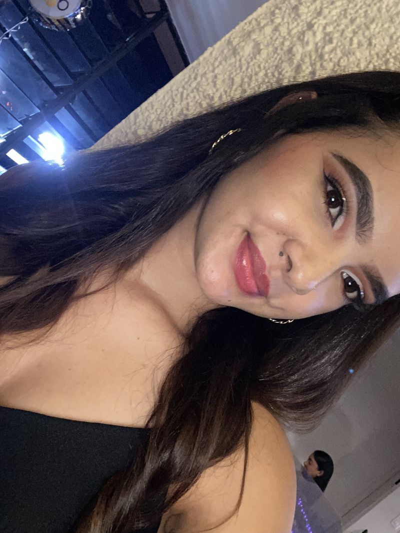 Yaya, 19