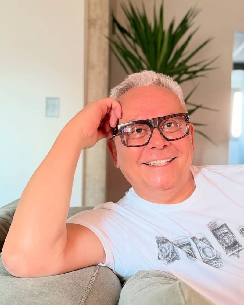 Lukas, 57