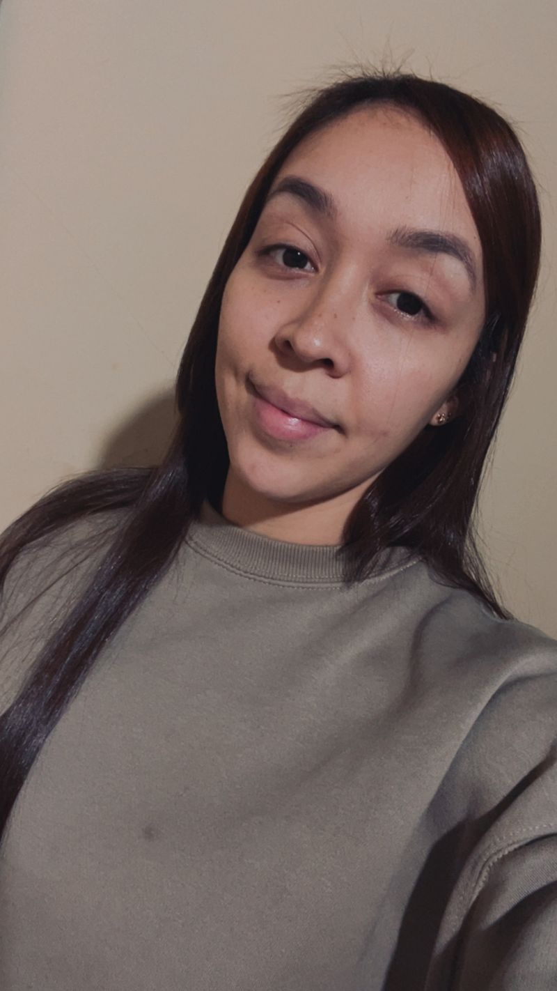 Marly Chica, 27