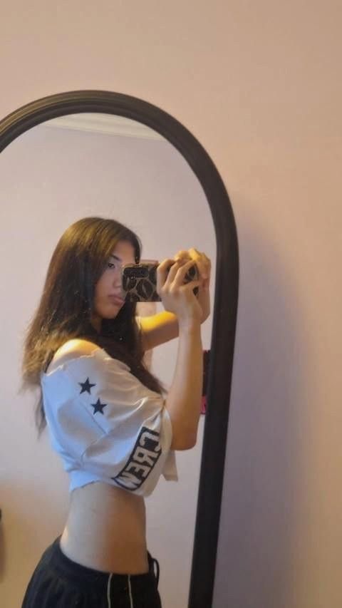 Mariami, 18