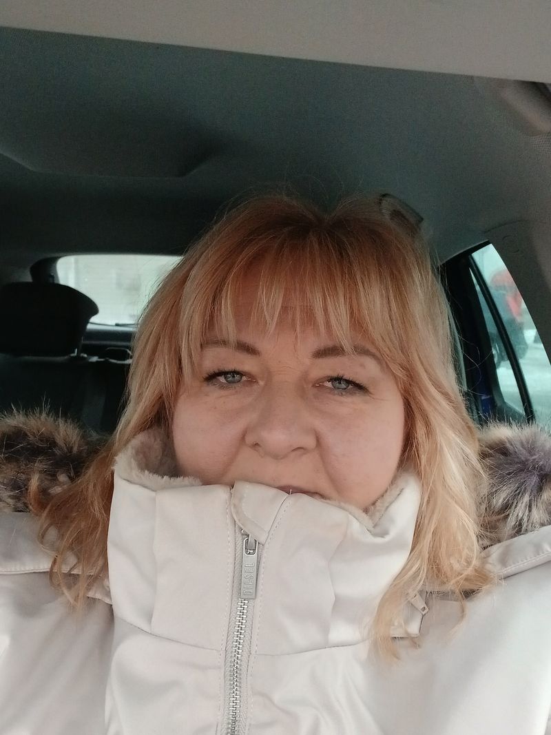 Bozena, 53