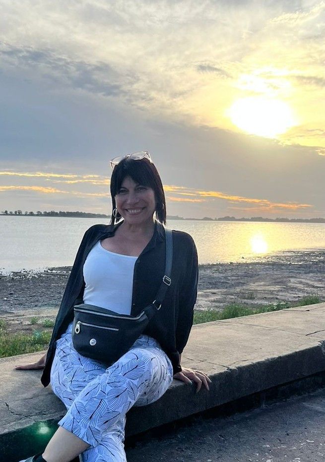 Ana, 63
