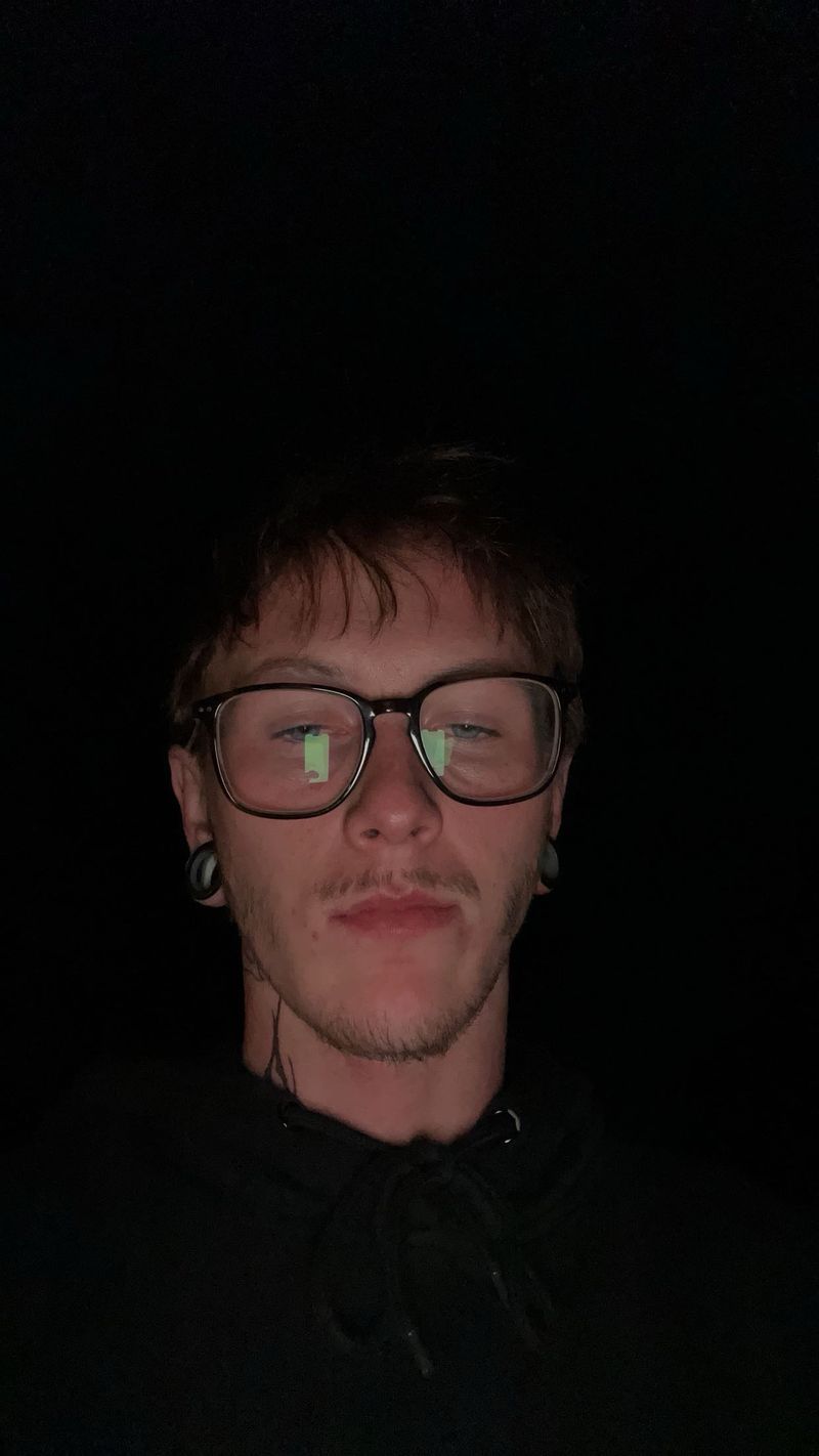 Domo, 22