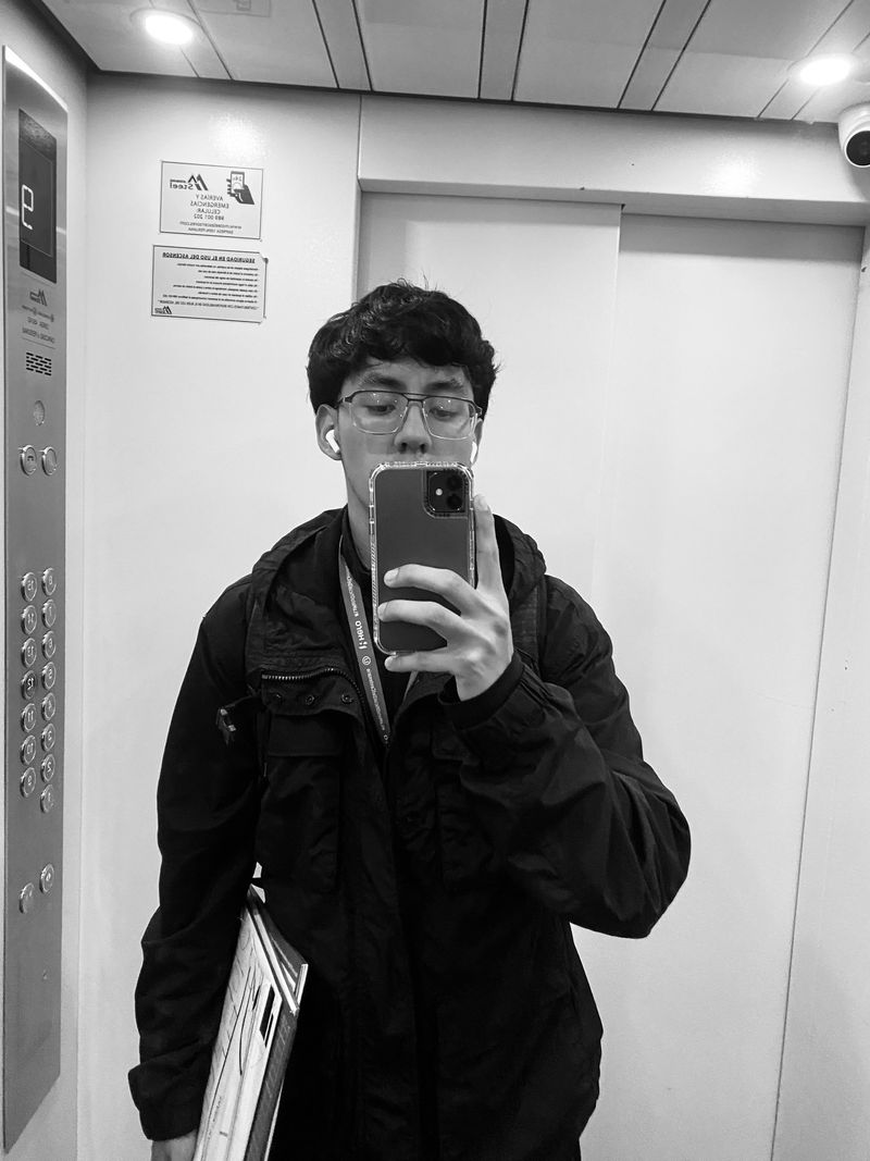 Tonio, 20
