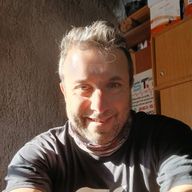 Gus, 50