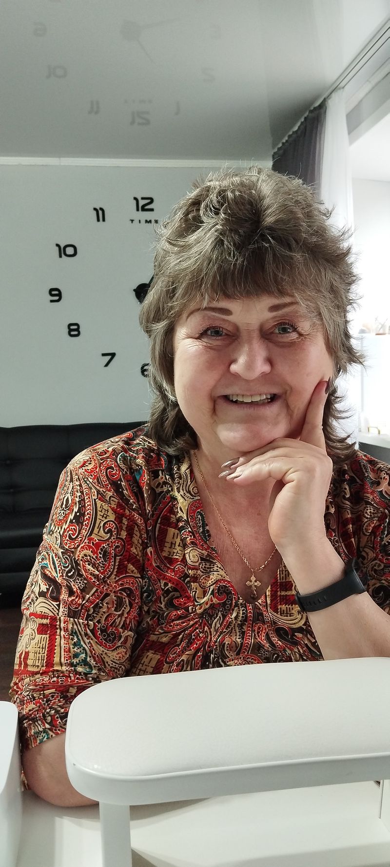 Елена, 60