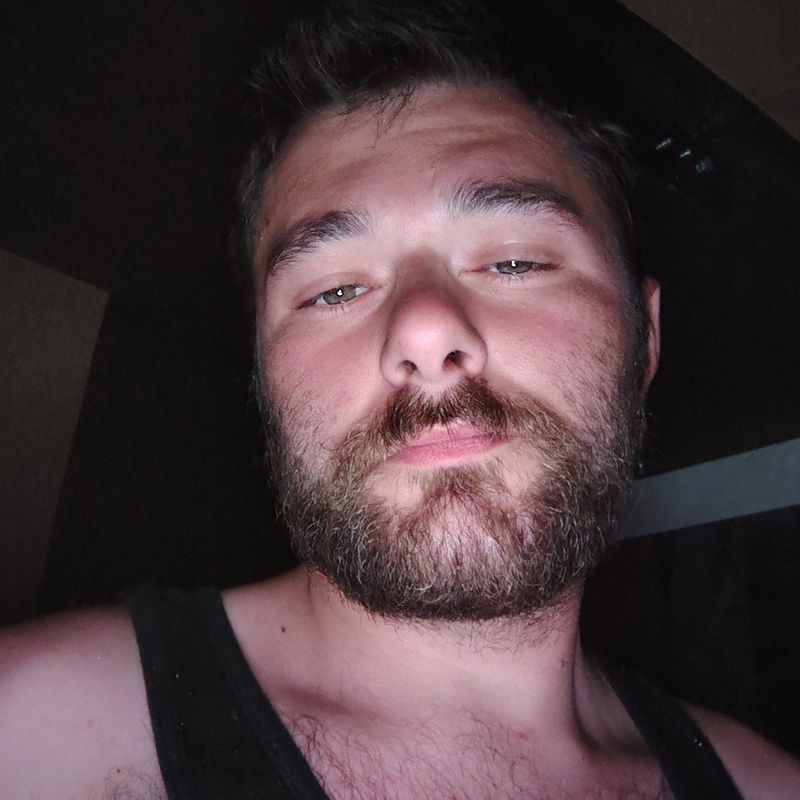 Benjamin, 27