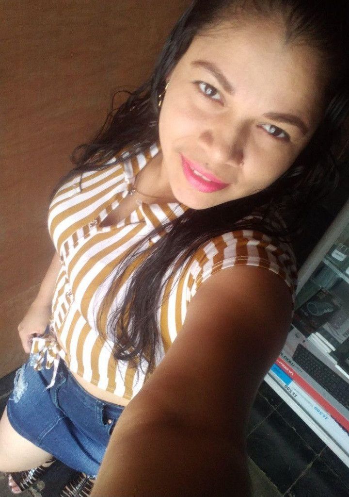Emilia, 34